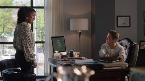 Chesapeake Shores S05E04 720p HEVC x265.